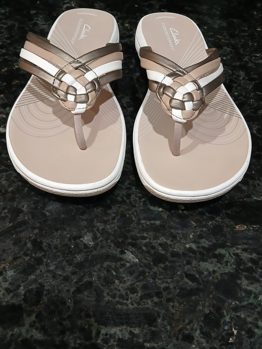 Women's, Clarks Cloudsteppers Beige Braided Sandals, Size 8 - Picture 8 of 8